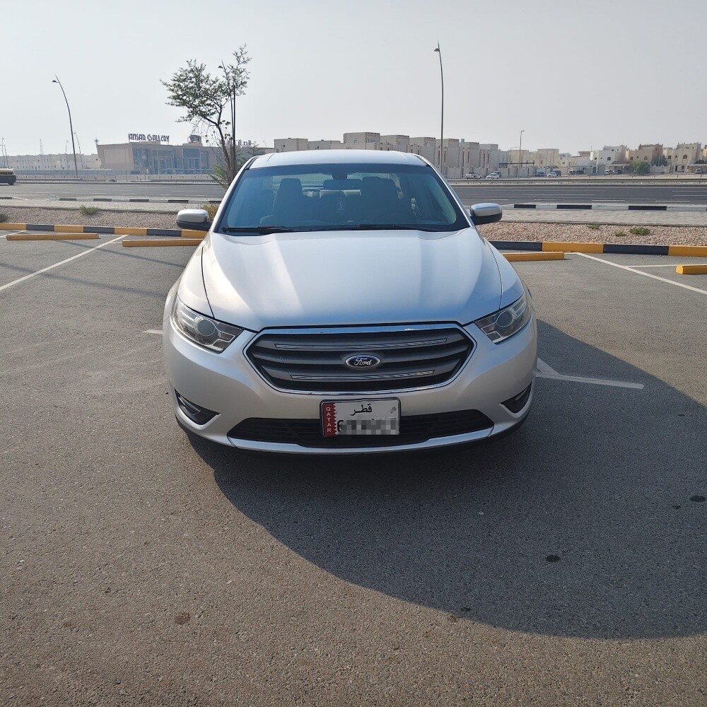 Ford Taurus 2015 SEL - 1