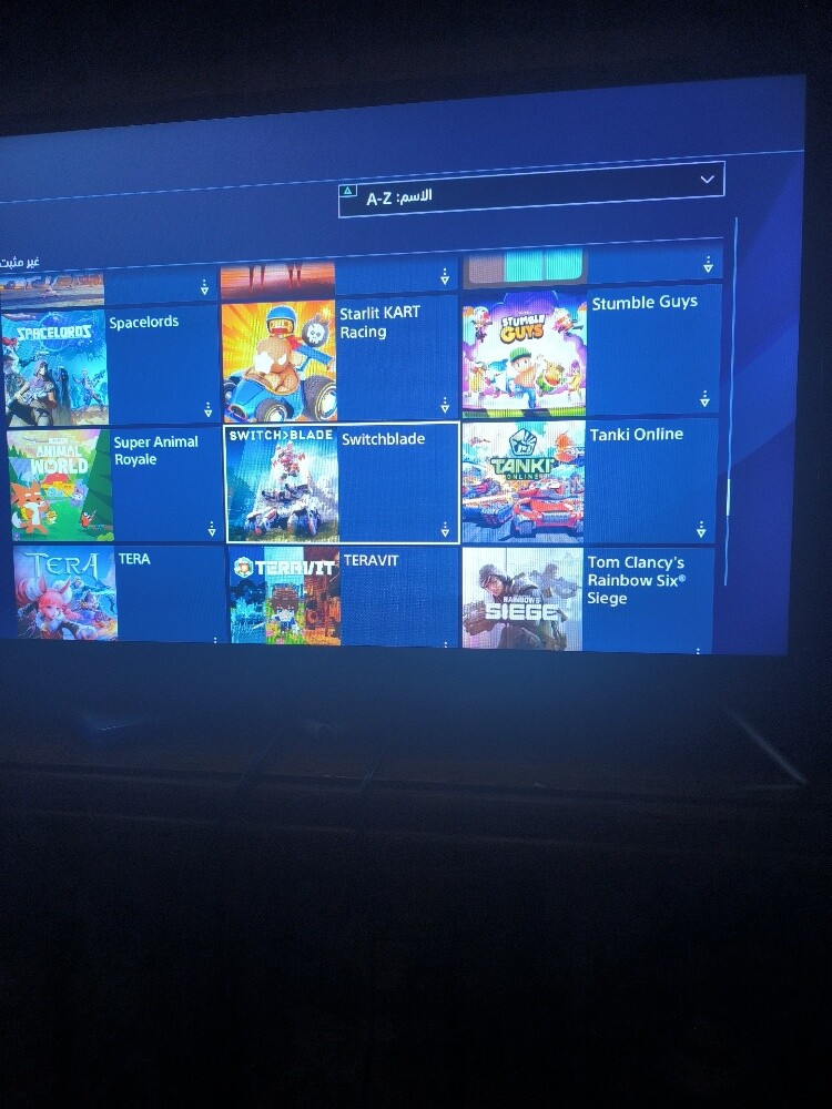 Ps4 playstation4 with games and cd - 13