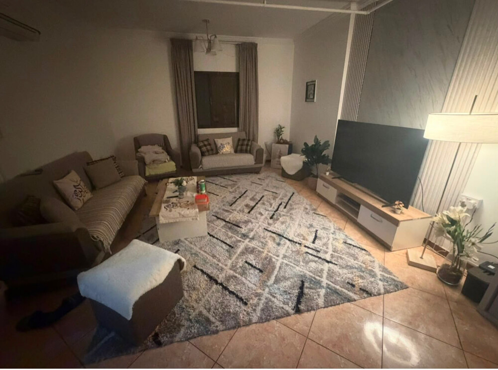 Room for Rent – Prime Location  - 1