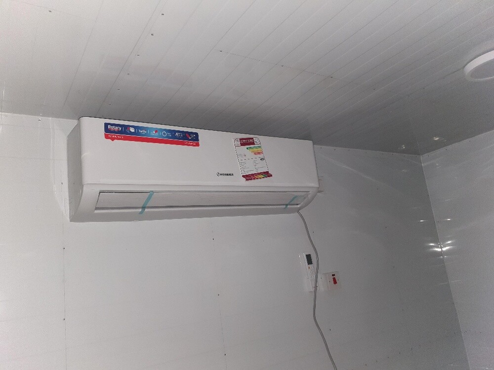 Hommer Ac 1.5 ton -2  available - 1