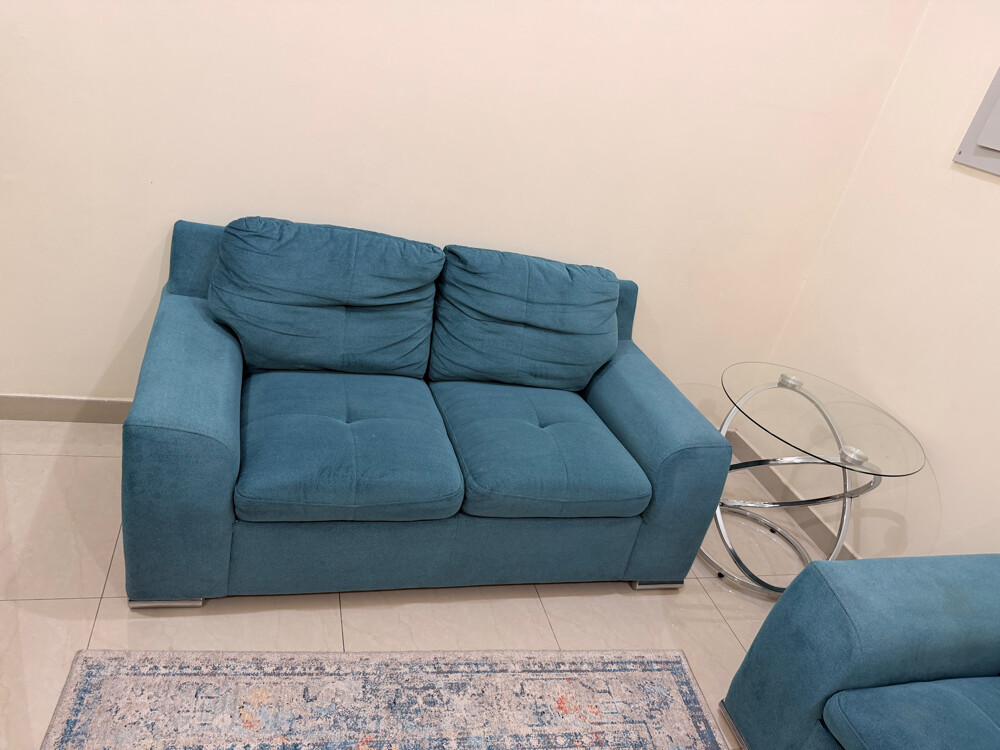 طقم جلوس بحالة ممتازة - 2