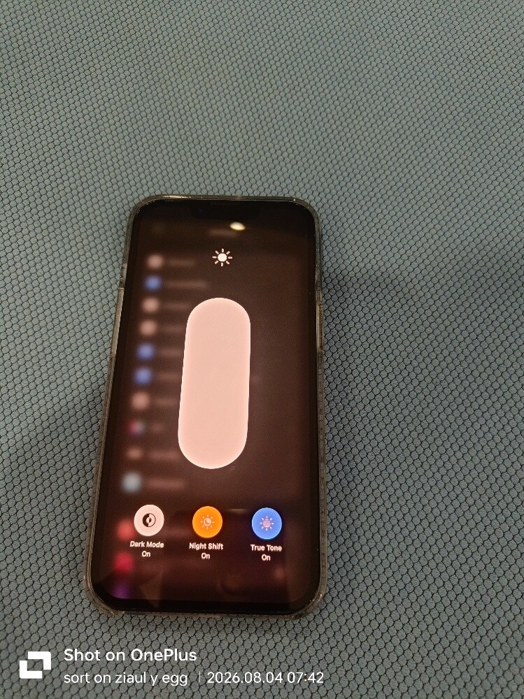 iPhone 13 - 6