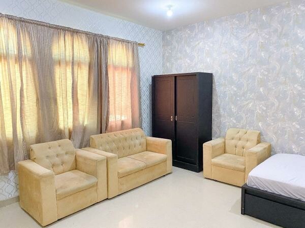 Spacious Studio in Family area - 10