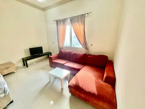 FF Studio near Metro link - 4