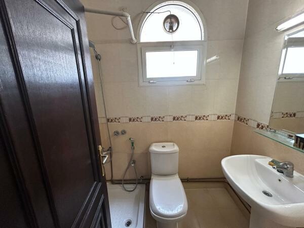1-BHK- Family Area-Near Metro Link - 6