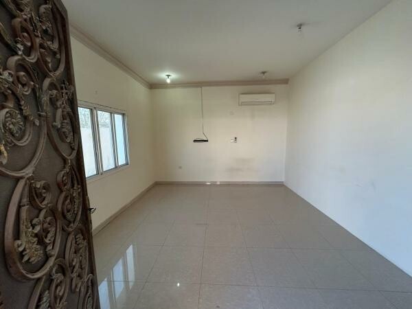 1-BHK- Family Area-Near Metro Link - 8