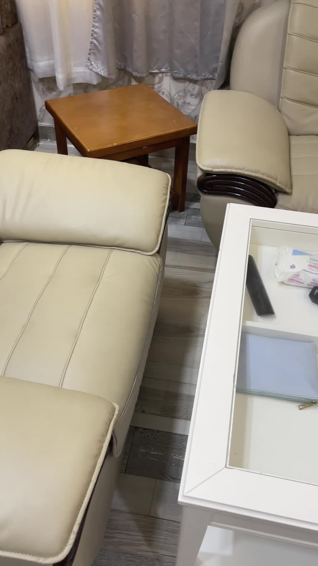 leather sofa - 3