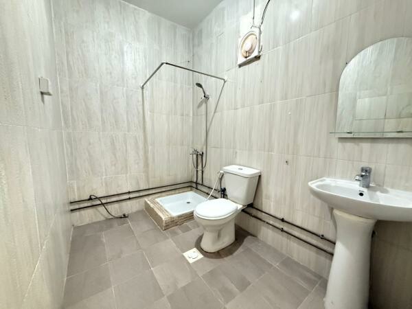 Outhouse Studio | Bills Included - 4