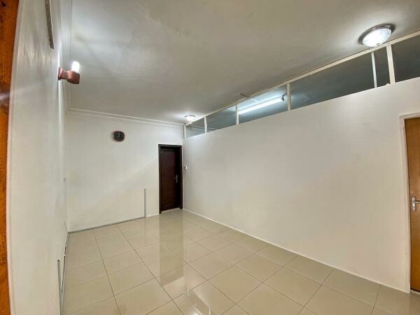 F 1BHK with BALCONY in Family villa - 4
