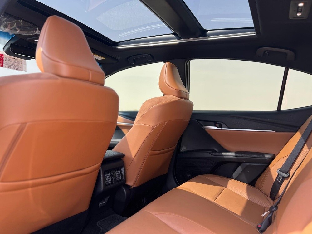 Toyota Camry GLE 2025 - 7
