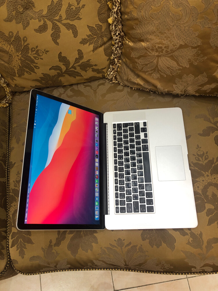 MacBook Pro Big size 2015 - 3