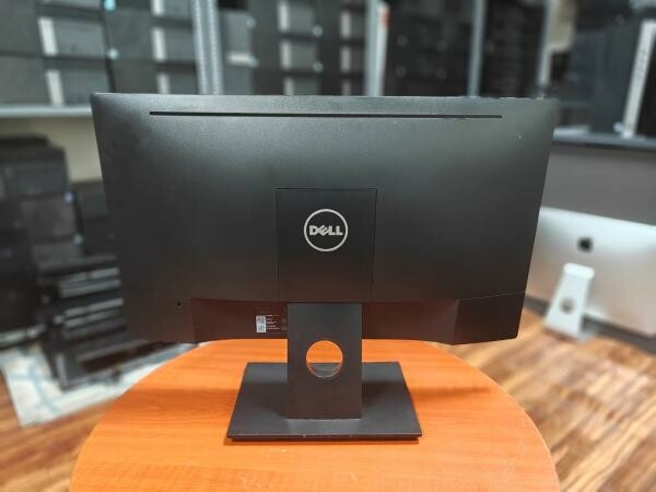 DELL Optip[lex 7070 (for Graphics) - 2