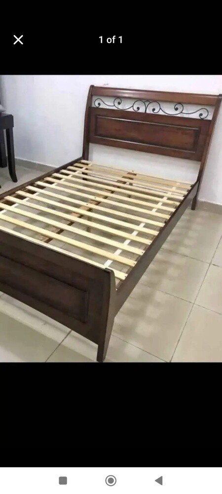 أعمال صيانة النجارةنجار لتركيب در - 2