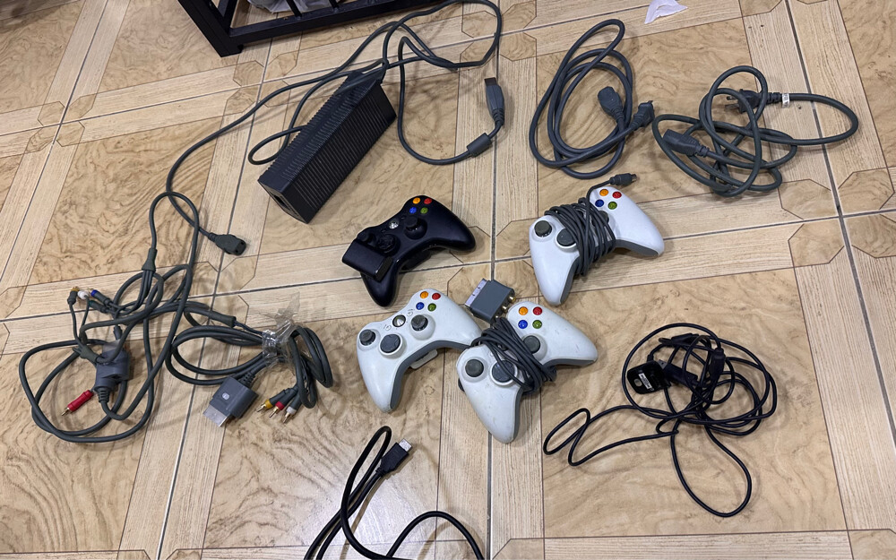Xbox 360 controllers just today  - 1