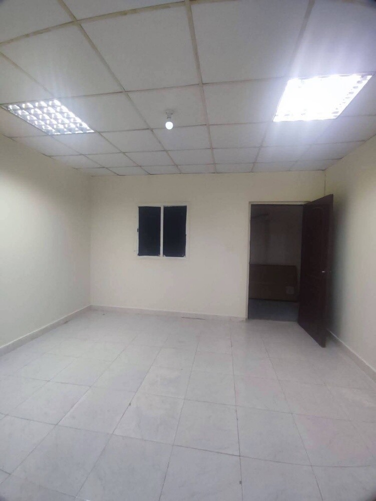 Apartment for rent in Ain Khaled 35 - 2