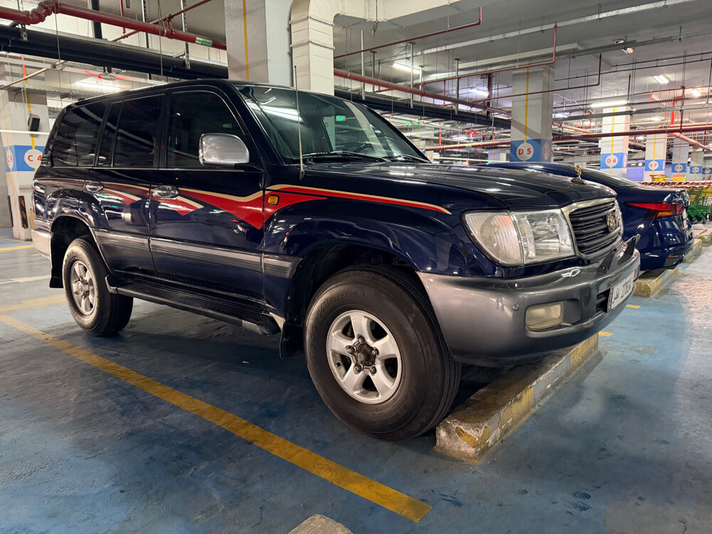 Land Cruiser  - 4