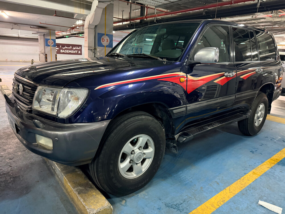 Land Cruiser  - 3