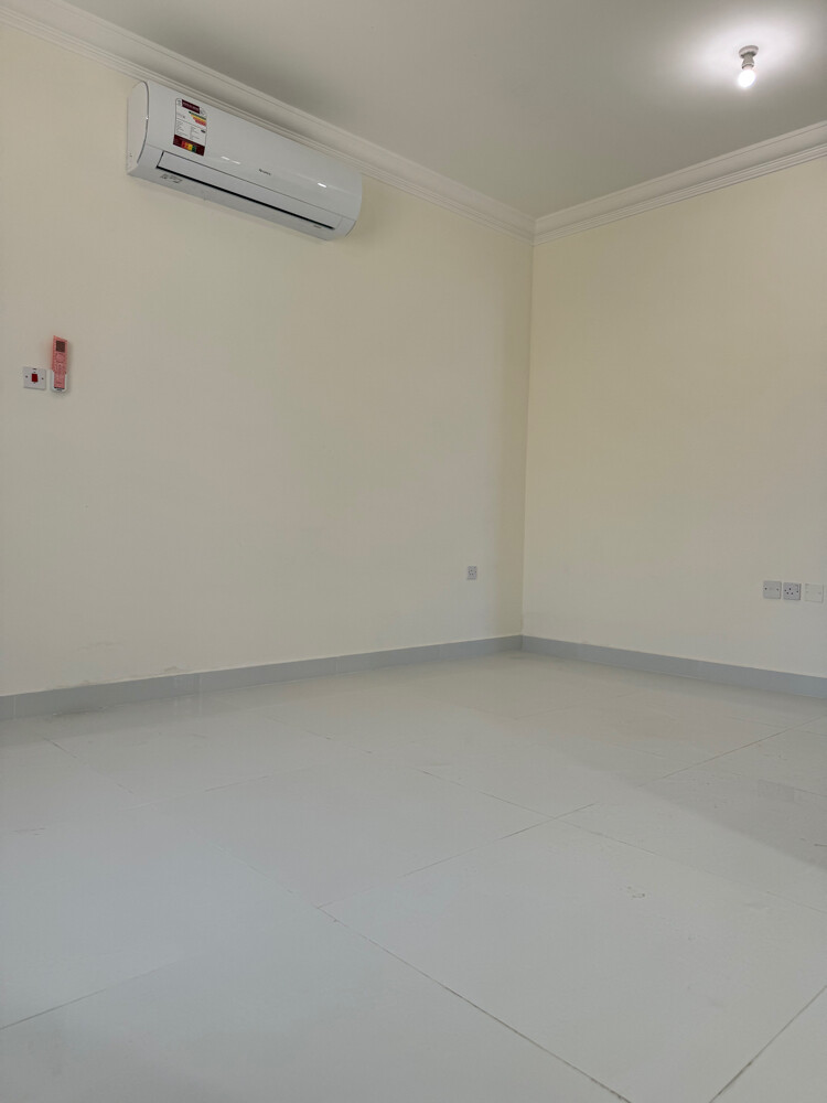 Family Apartment 3 Bedroom & Hall - 11