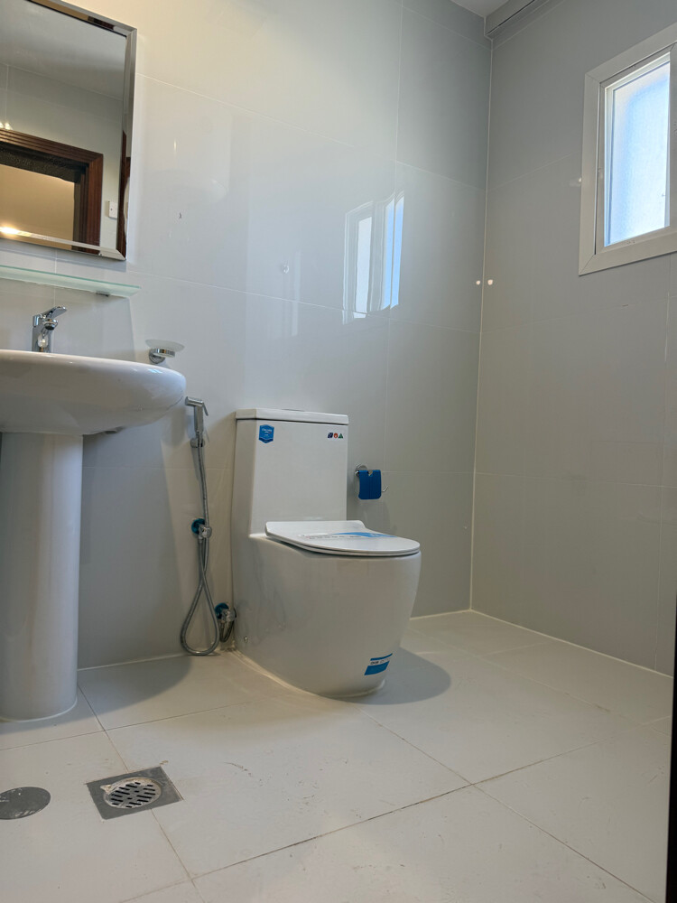 Family Apartment 3 Bedroom & Hall - 10