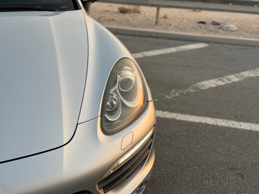 Porsche Cayenne S - 2