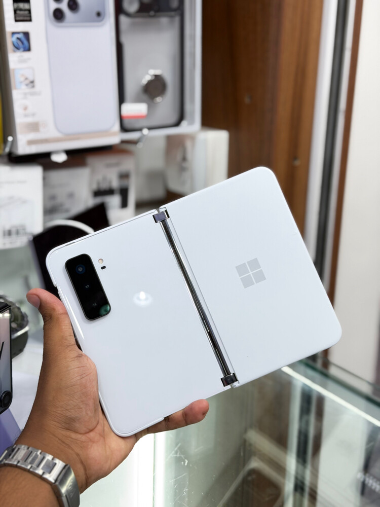 MICROSOFT SURFACE DUO 2 - 3
