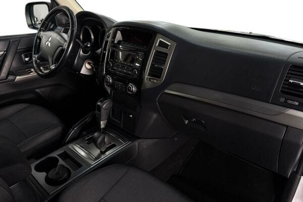 MITSUBISHI PAJERO 3L STD 2022 - 2
