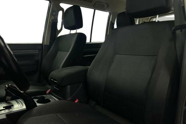 MITSUBISHI PAJERO 3L STD 2022 - 6
