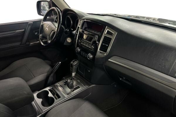 MITSUBISHI PAJERO 3L STD 2022 - 2