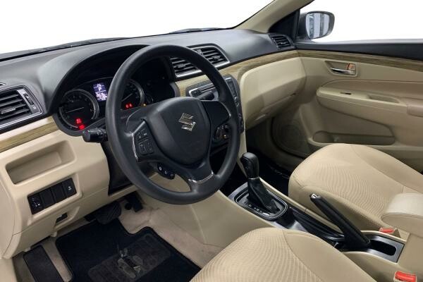 SUZUKI CIAZ 2024 77,680KM - 11