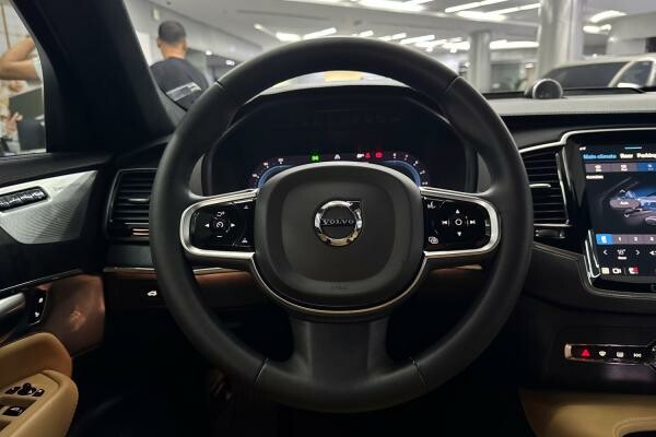 VOLVO XC90 B6 ULTIMATE BRIGHT 2.0L - 14