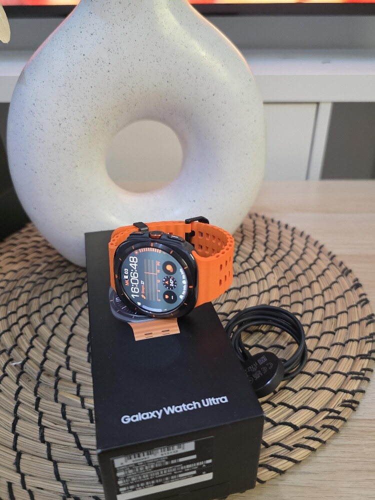 Galaxy Watch Ultra 2025 - 1