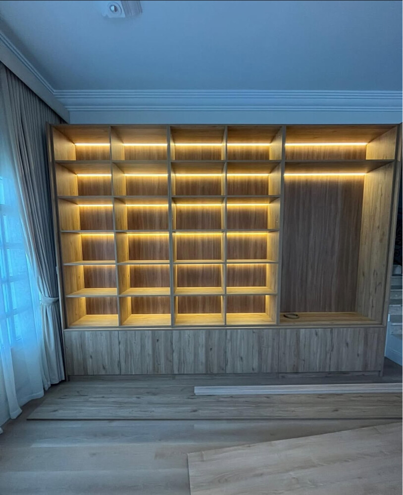 Cabinet - 16