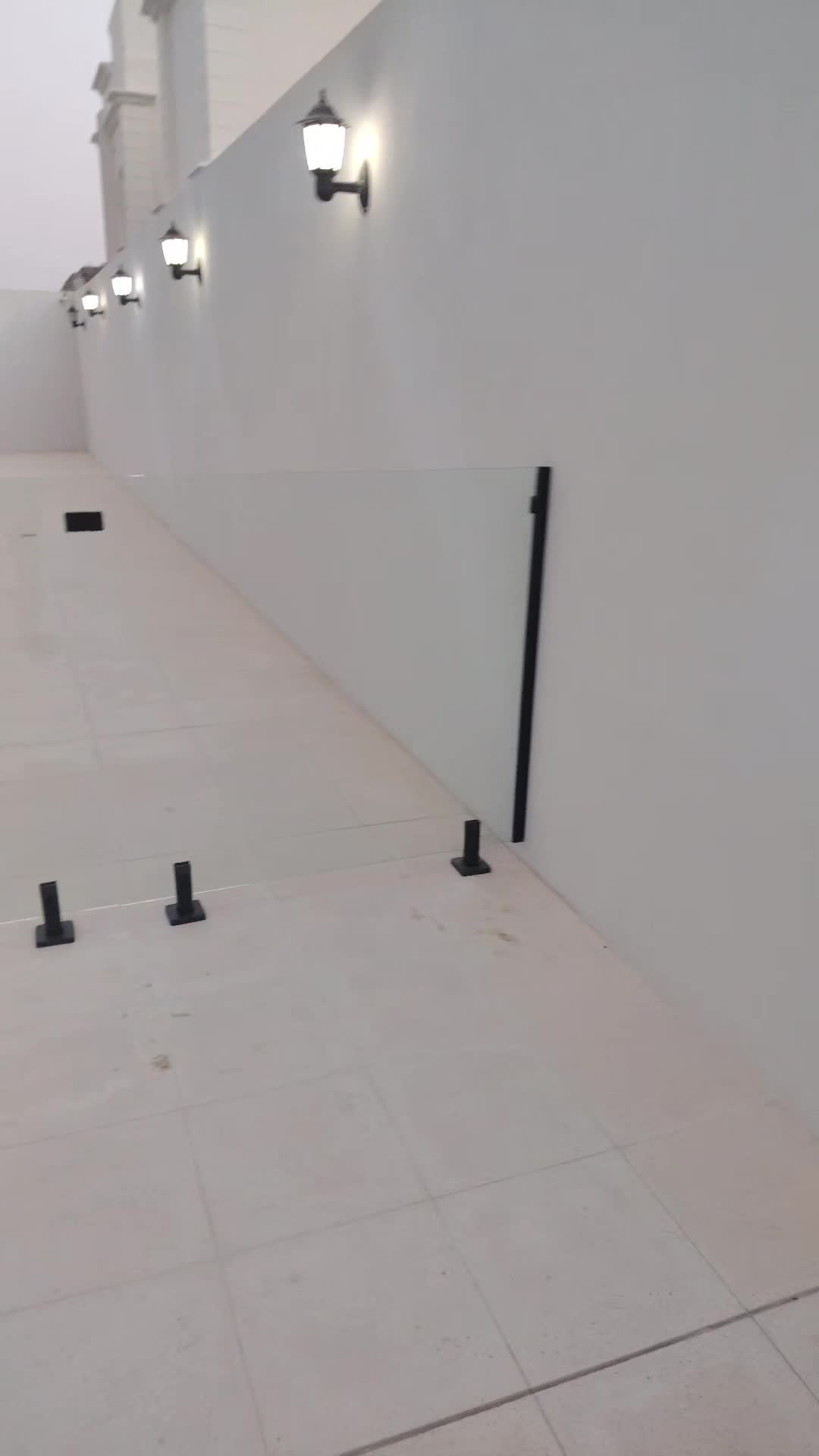 Al Najm Glass & Mirror - 30