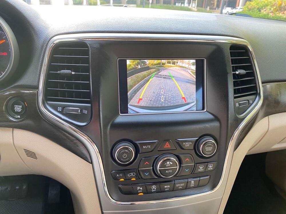 Jeep Grand Cherokee Laredo 2018 - 12