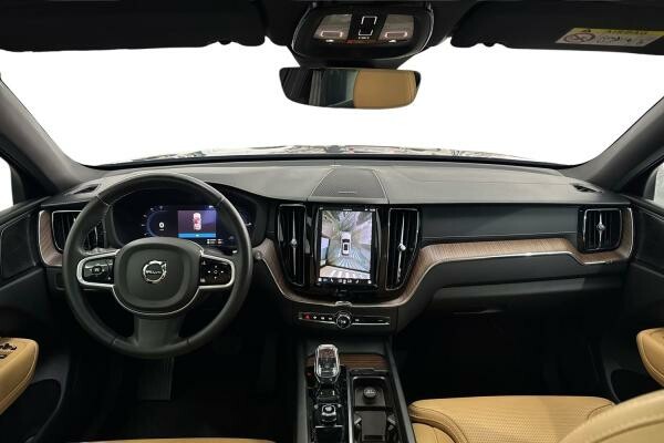 VOLVO XC60 T8 INSCRIPTION 2022 - 13