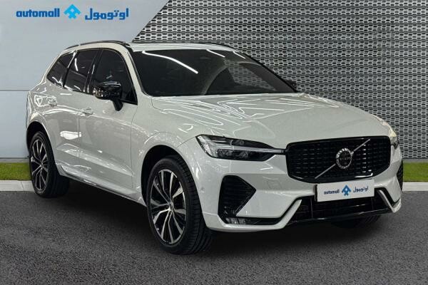 VOLVO XC60 B5 ULTIMATE DARK - 1