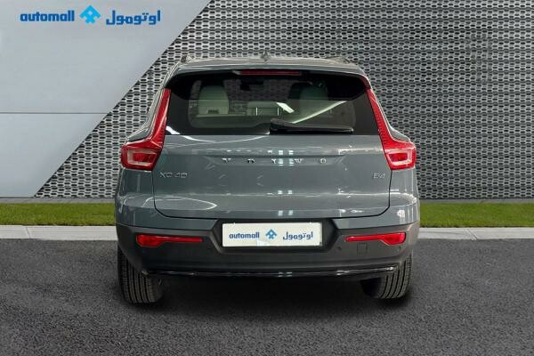 VOLVO XC40 B4 ULTIMATE DARK 64,479 - 12