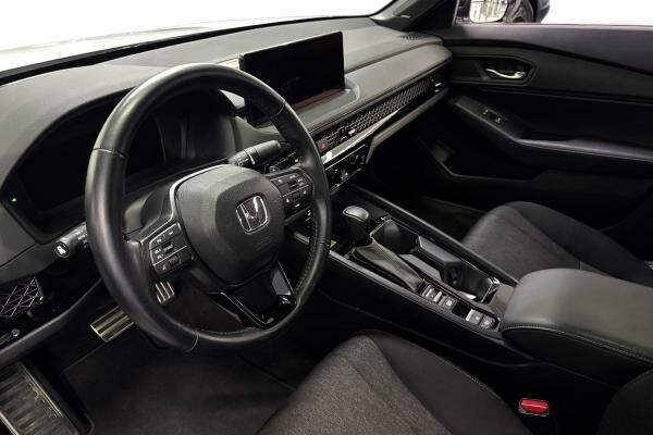 HONDA ACCORD HEVSPORT 2024 20381KM - 11