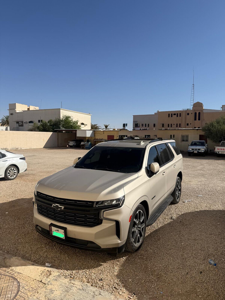 Chevy Tahoe RST model 2022 - 2
