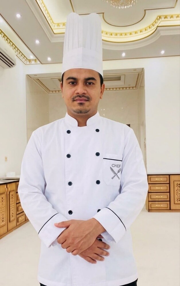 ايجار شهري طباخ ، سائق ،مقهوي - 4