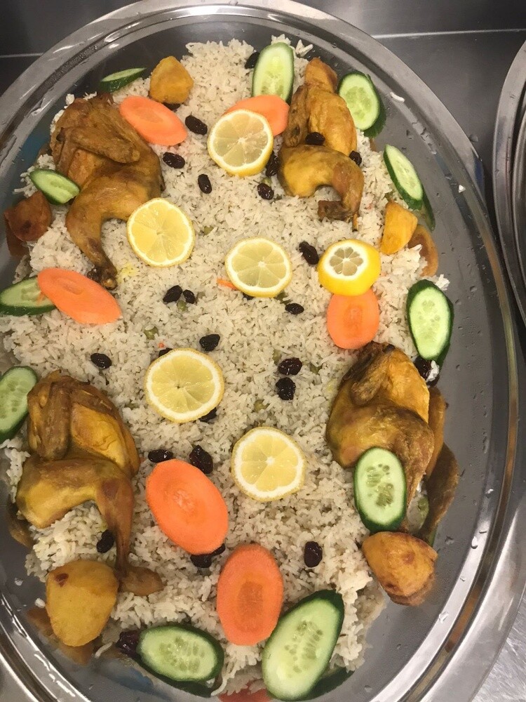 ايجار شهري طباخ ، سائق ،مقهوي - 27