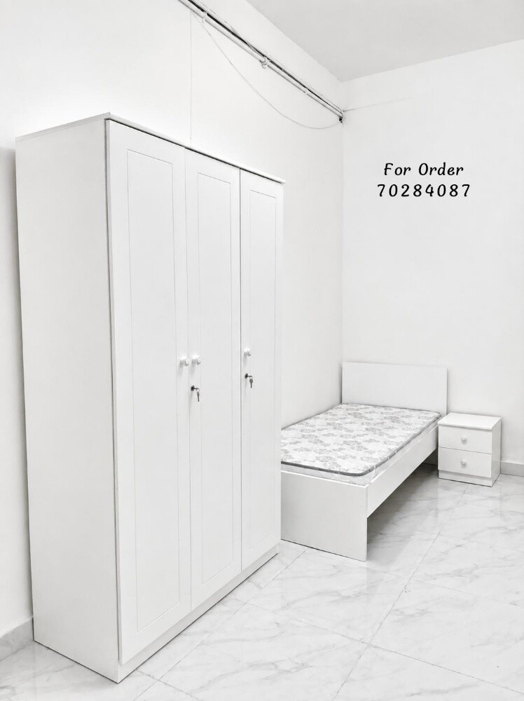 Medical, Spring, mettress available - 5