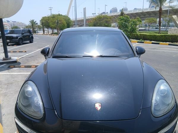 Porshe cayenne - 1