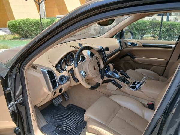 Porshe cayenne - 5