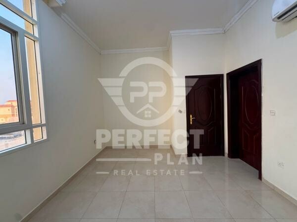 Staff Villa for Rent  Umm Salal Ali - 12