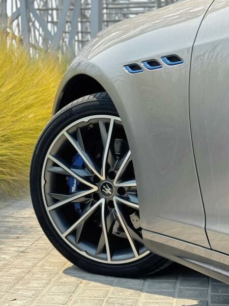 Maserati Ghibli - 3
