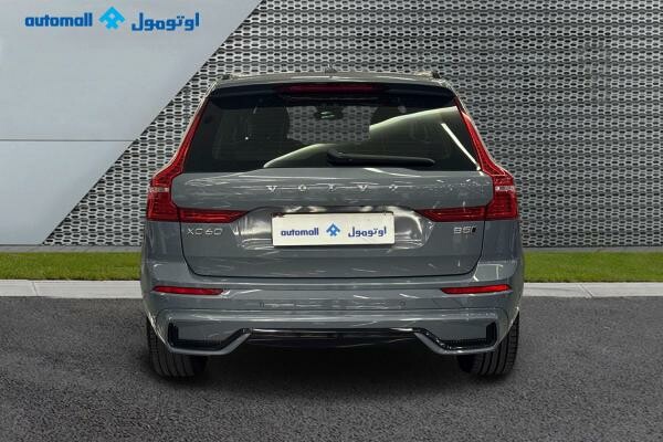 VOLVO XC60 B5 ULTIMATE DARK 45,799 - 12
