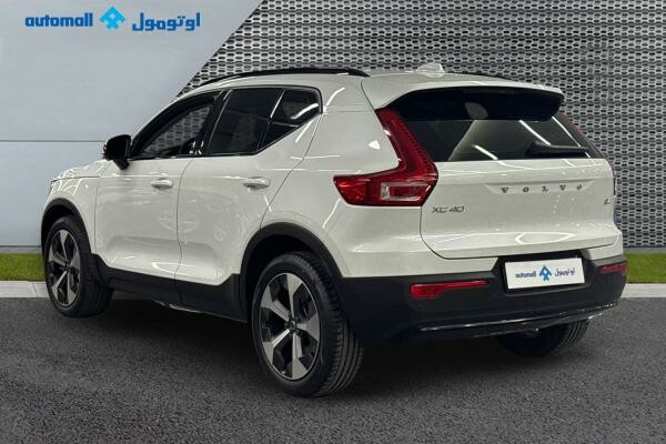 VOLVO XC40 B4ULTIMATE DARK 16321KM - 8