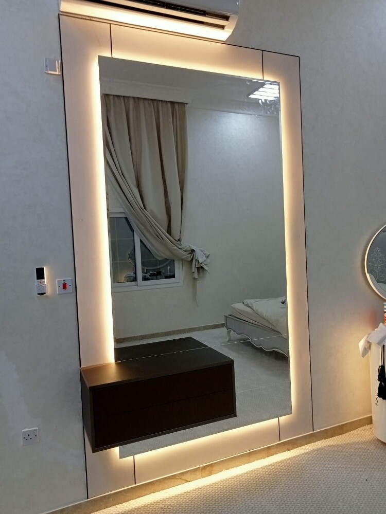 Glass cabinet - 4