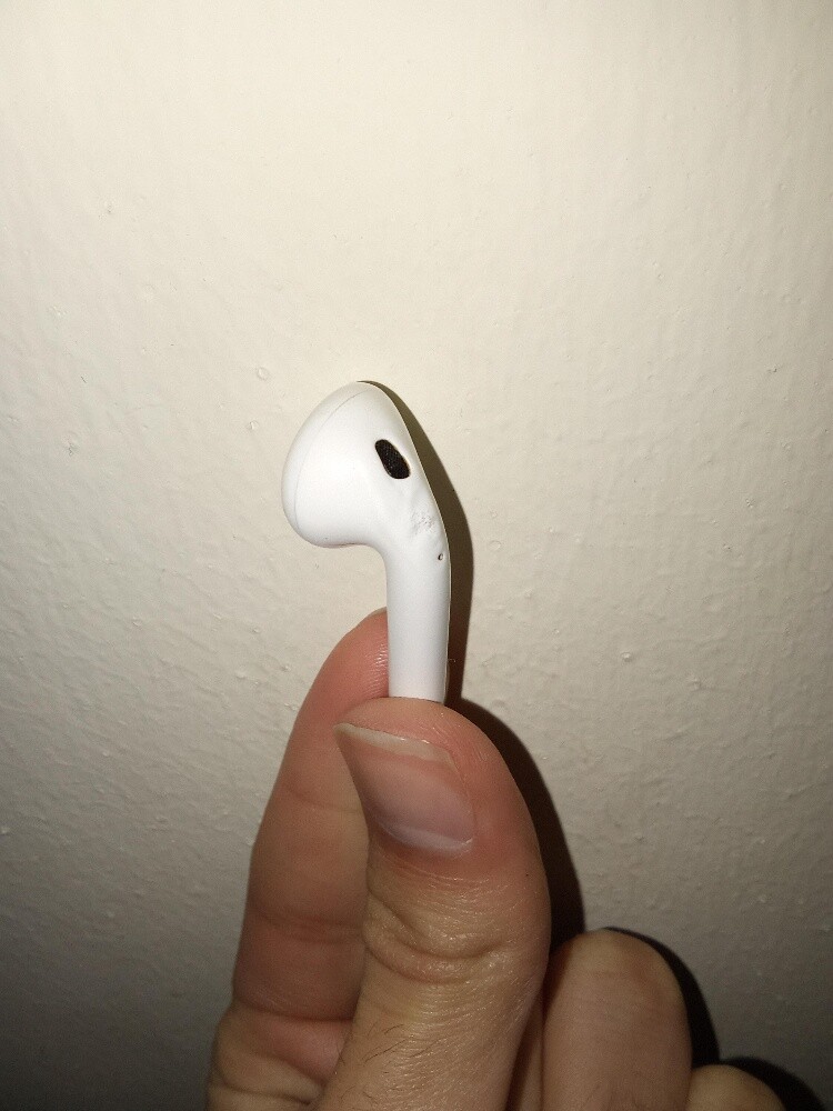 Apple Airpods 1 - 6